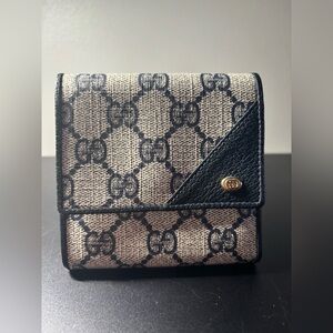 Gucci Beige and Black Monogram Wallet